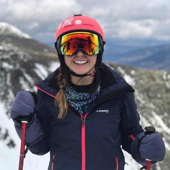 Meet your Posher, Alicia - Picture 1 of 1